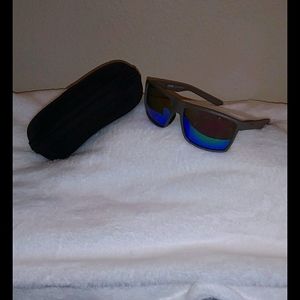 Costa Rinconcito Sunglasses